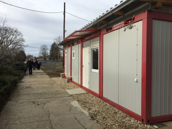 20191 oltozo atadas3