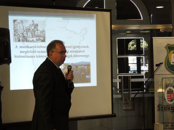 201810 konferencia13