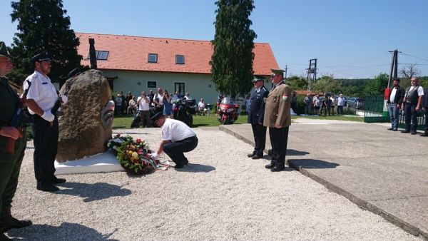 202006 hor emlekhely 17